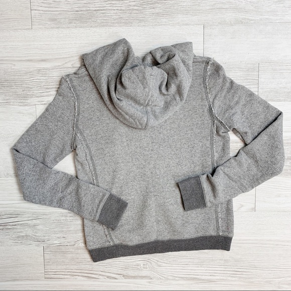 American Eagle Gray Graphic Hoodie Size S - Picture 2 of 6
